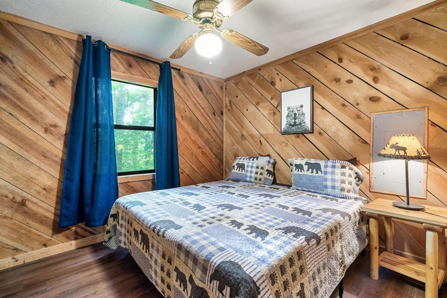 Romantic Mtn Cabin Hot Tub & Jacuzzi Views Sevierville Eksteriør billede