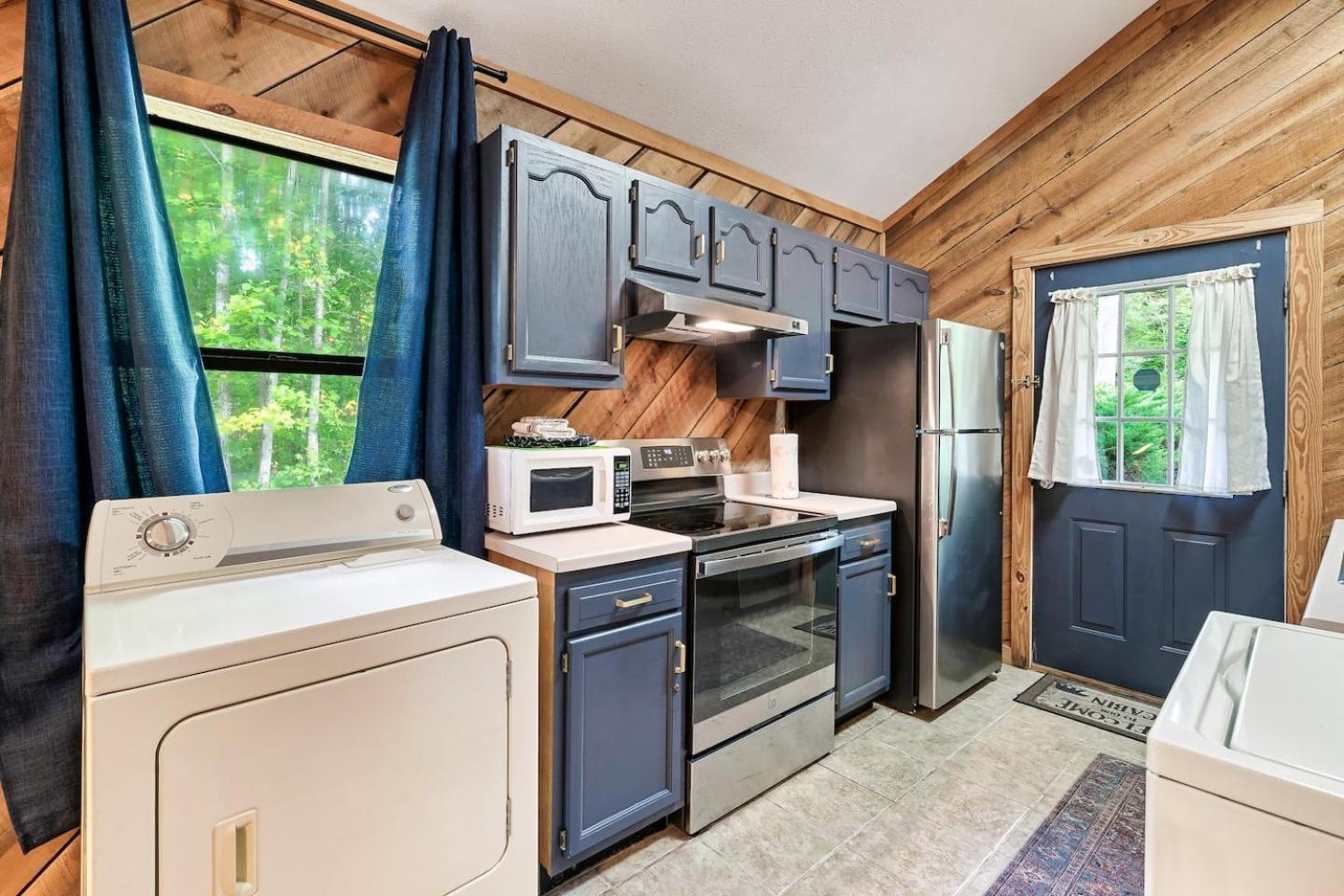 Romantic Mtn Cabin Hot Tub & Jacuzzi Views Sevierville Eksteriør billede